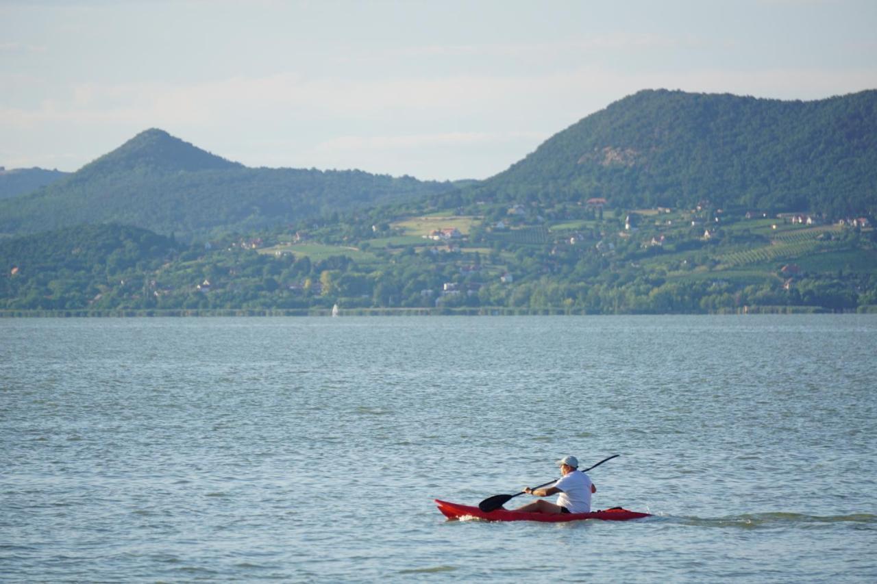 Ferienhaus Plattensee/Balaton Villa Szolad Buitenkant foto